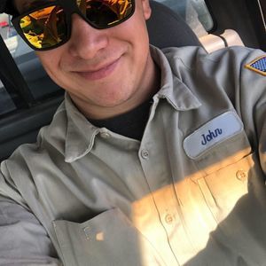 Meet your Posher, Jonathan